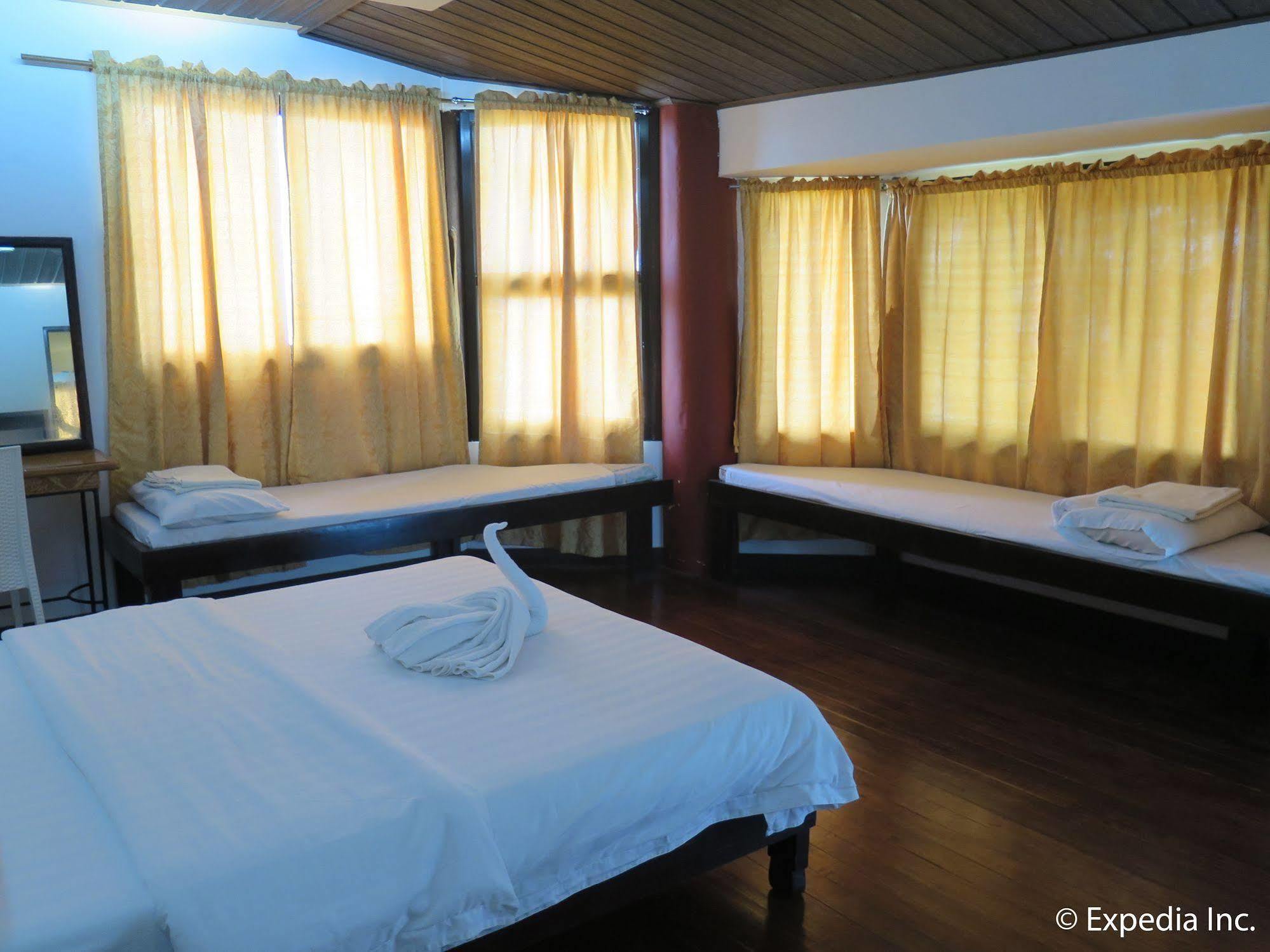 Planet Dive Hotel Mabini  Kültér fotó